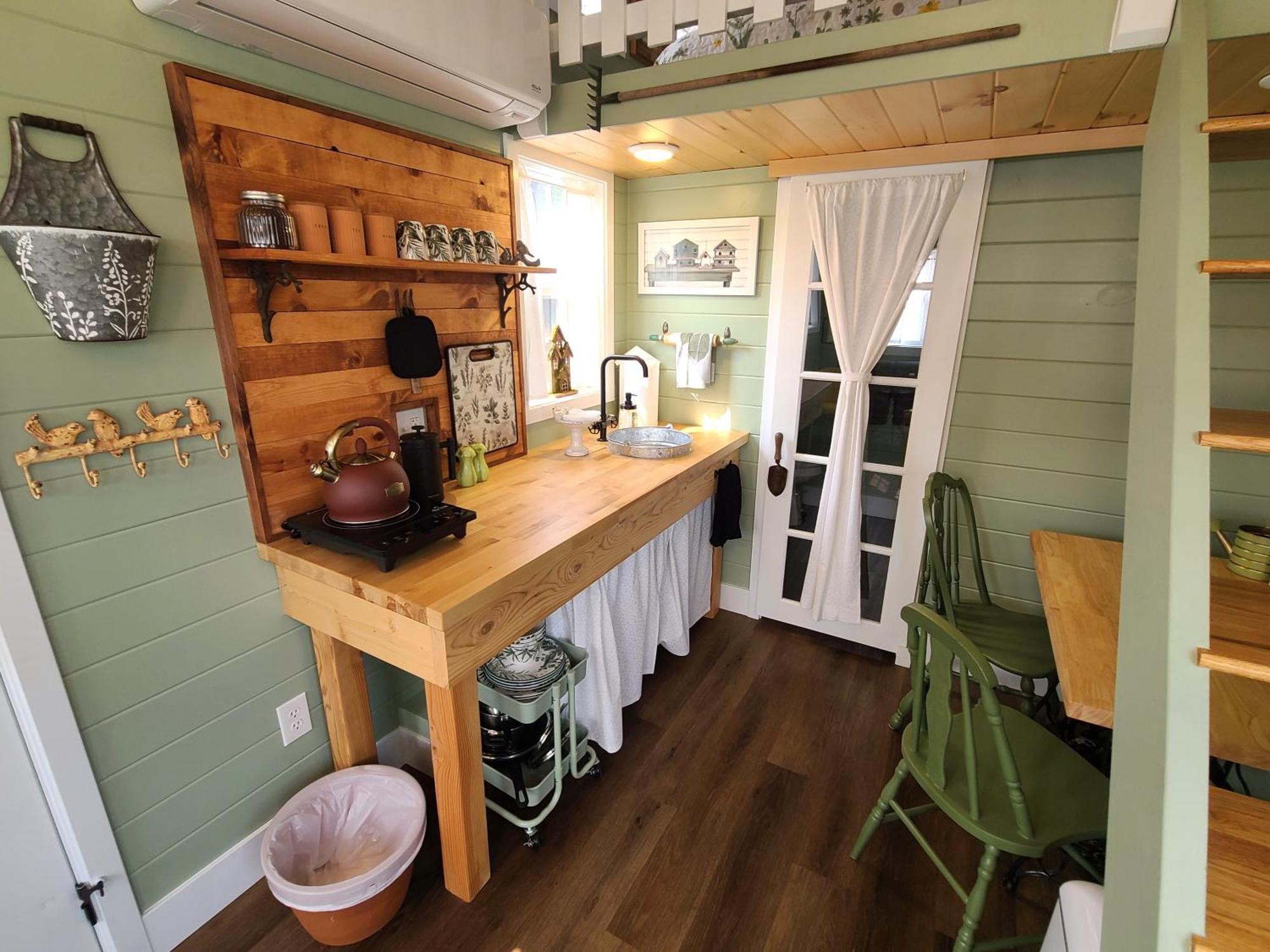Tiny Digs Lakeshore - Tiny House Lodging مسكيغون المظهر الخارجي الصورة
